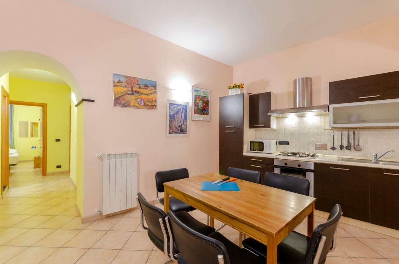 Joivy Warm Family Apt Near Porto Antico Apartman Genova Kültér fotó